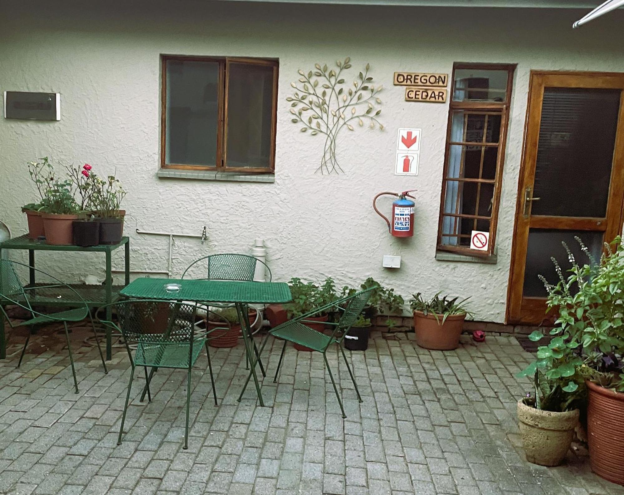 Celtis Lane Guest House Боксбурґ Екстер'єр фото