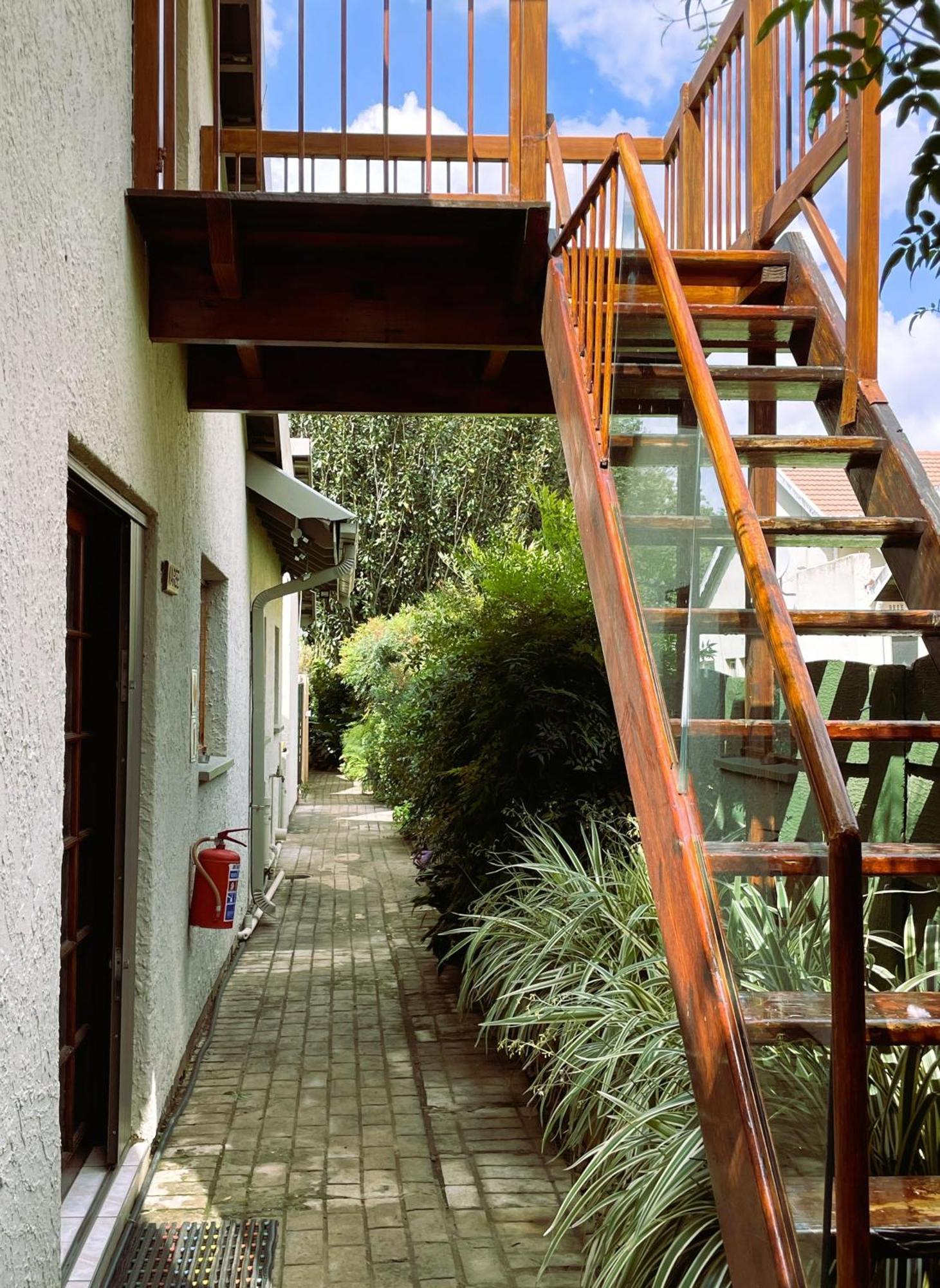 Celtis Lane Guest House Боксбурґ Екстер'єр фото