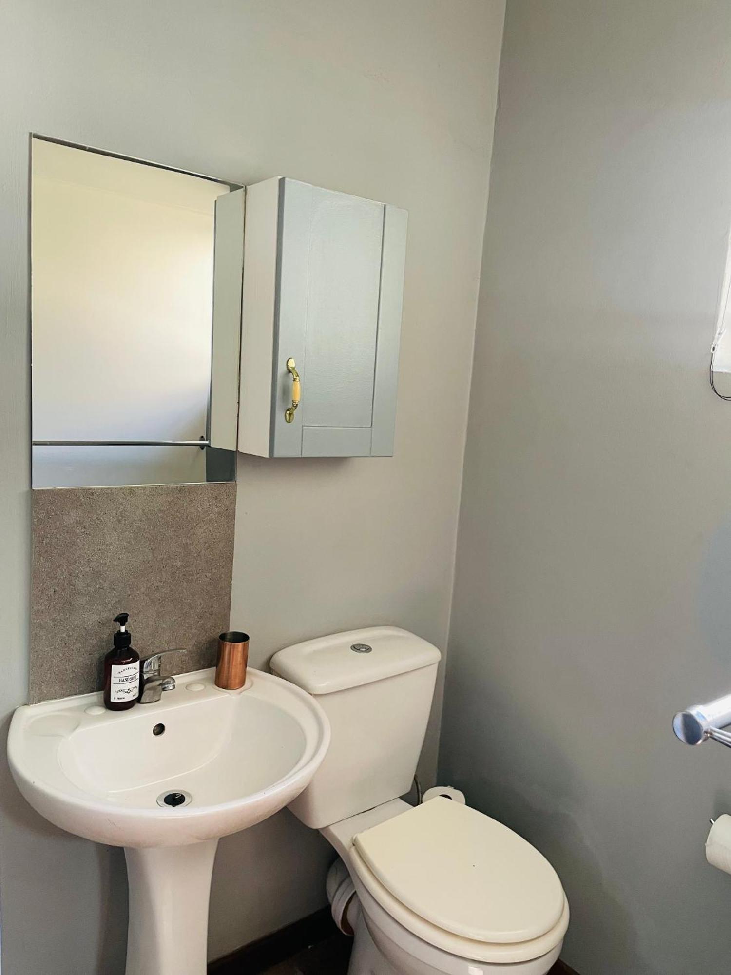 Celtis Lane Guest House Боксбурґ Екстер'єр фото