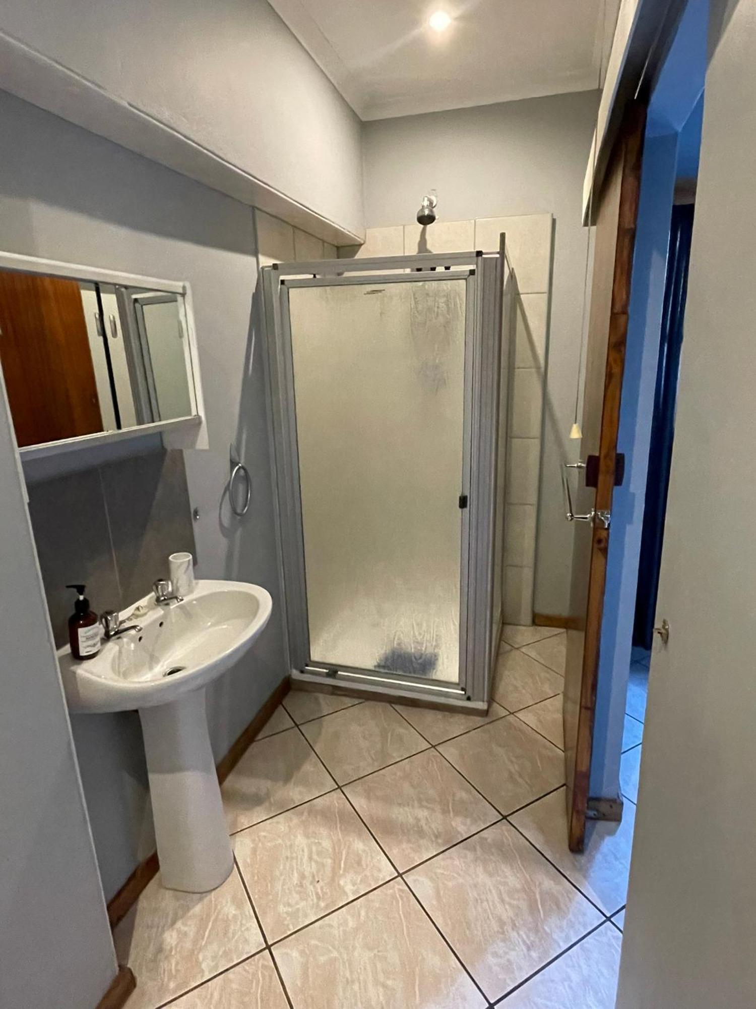 Celtis Lane Guest House Боксбурґ Екстер'єр фото