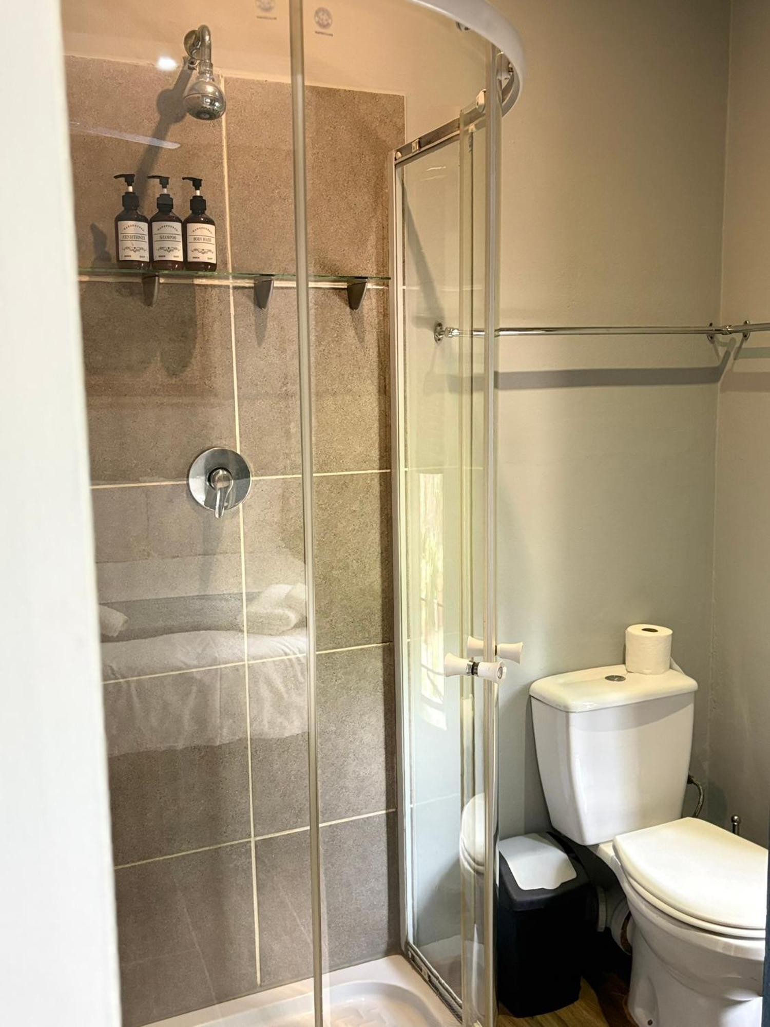Celtis Lane Guest House Боксбурґ Екстер'єр фото