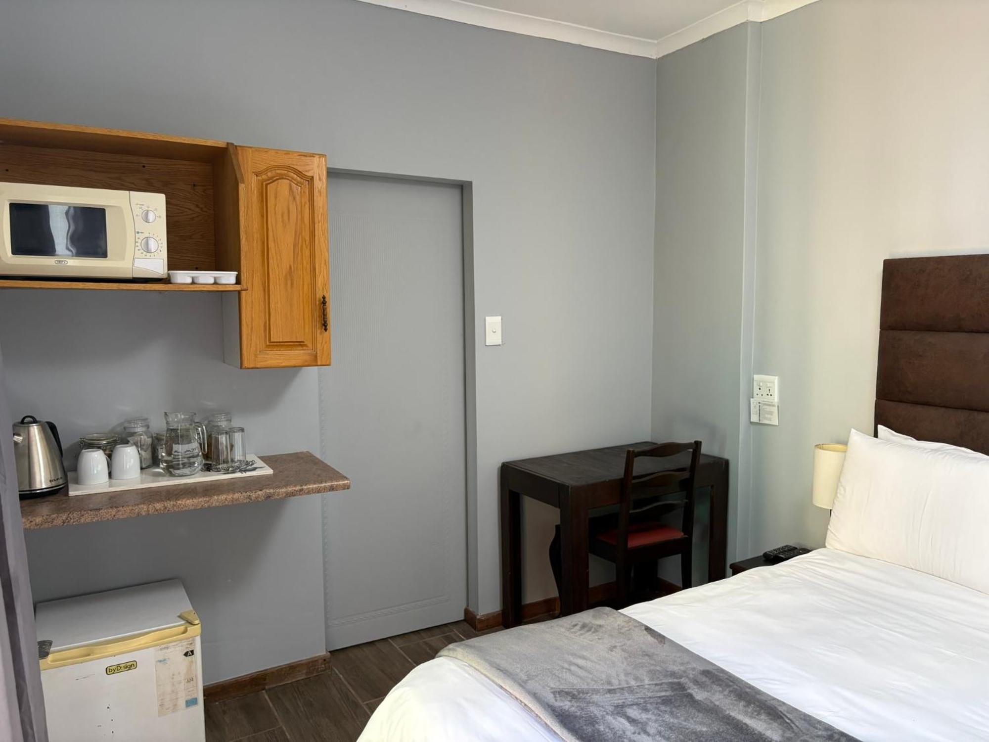Celtis Lane Guest House Боксбурґ Екстер'єр фото